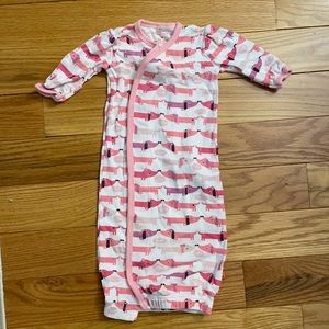 Magnetic Me Baby Gown Dogs Size NB